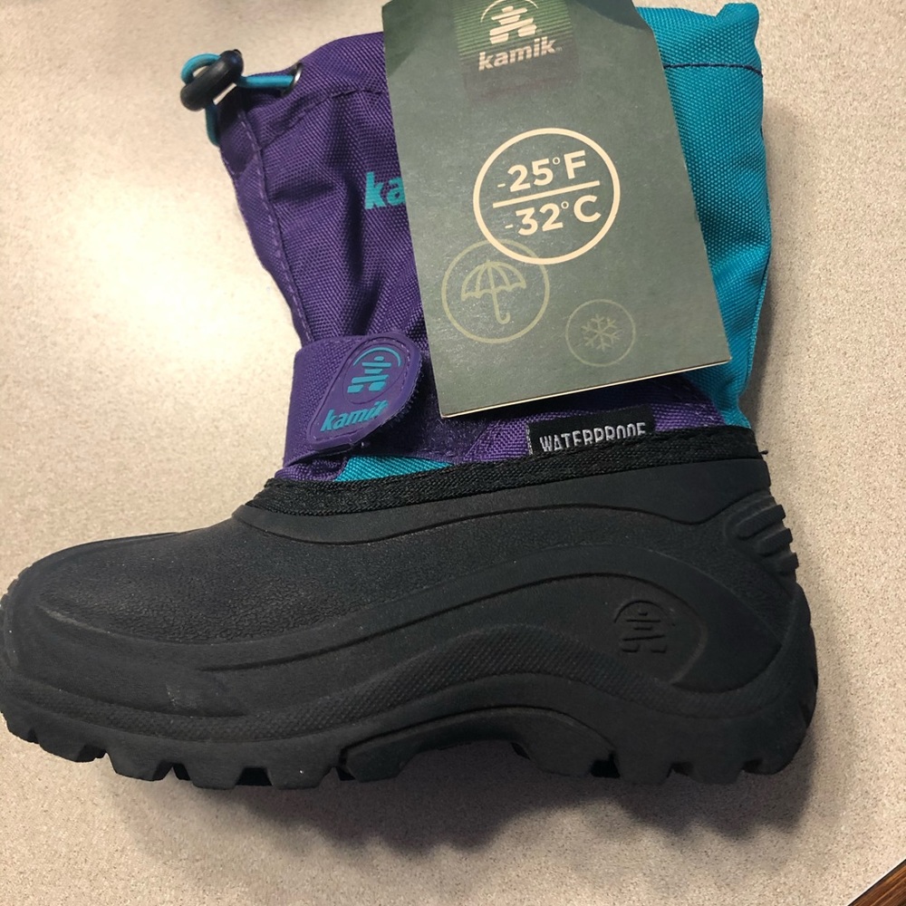 Toddler Girls size 9 Kamik Winter Boots